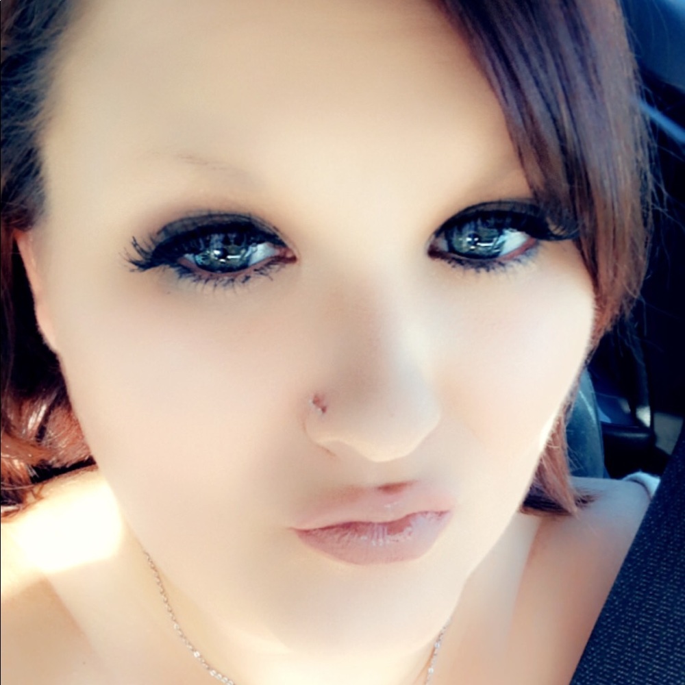 Meet your Posher, Mandy